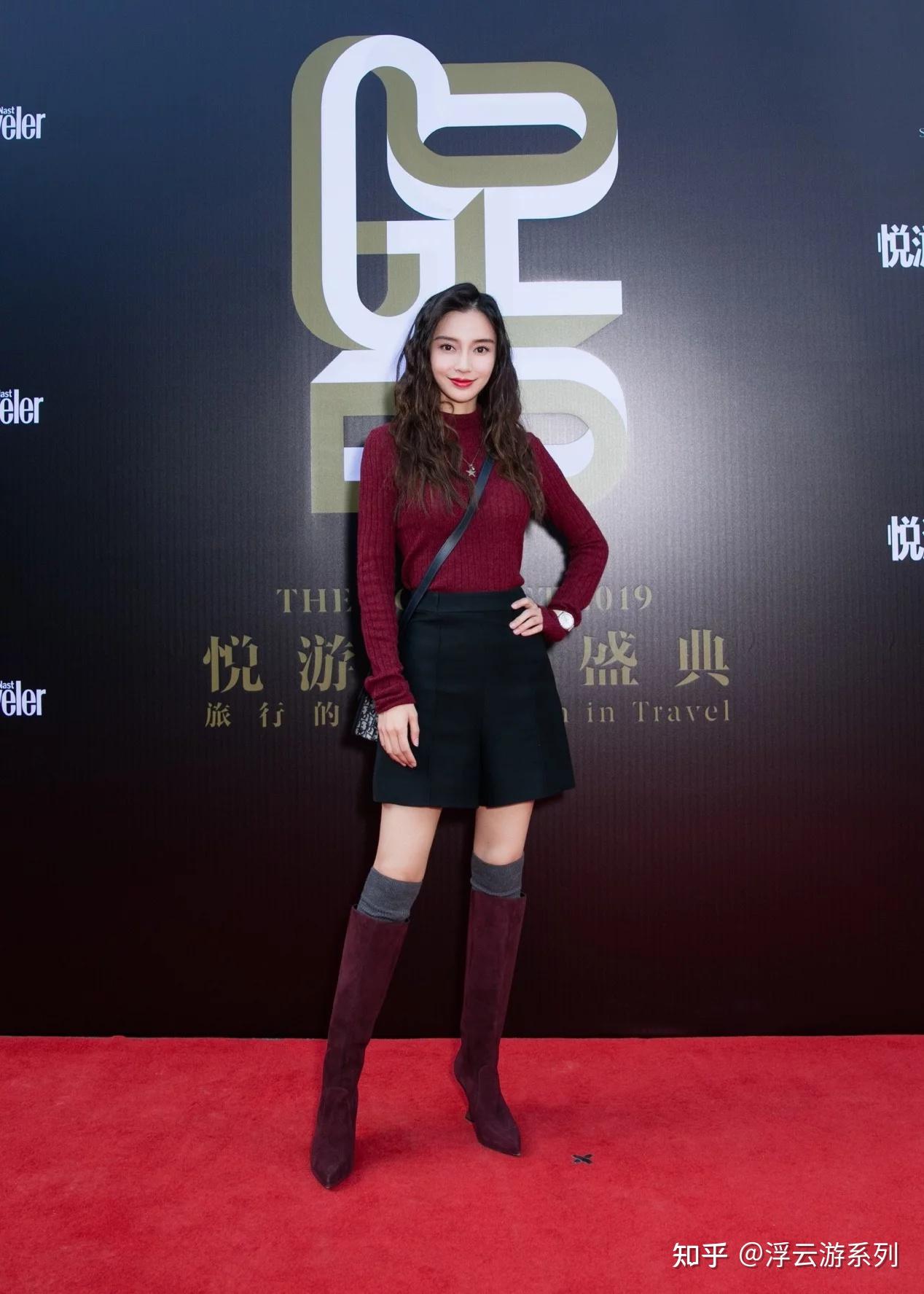 杨颖混血五官好精致复古抹胸裙难掩好身材不愧是模特出身