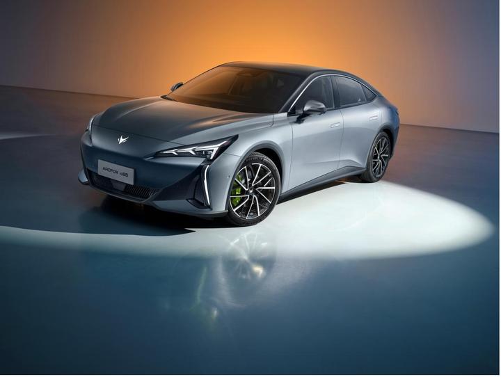 "小米su7同门师兄"阿尔法s5将于4月22日重磅预售 - 知乎