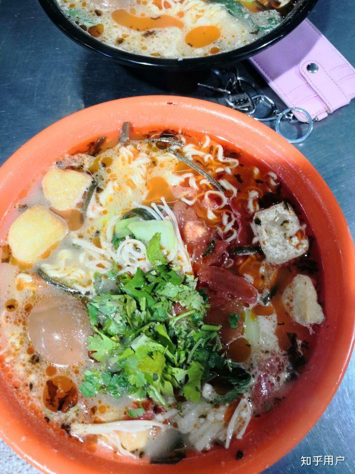 一句话描述滁州学院的食堂有多好吃