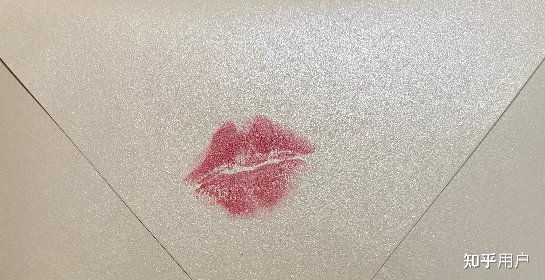如何在纸上印出好看的唇印? - 知乎