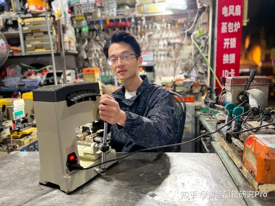 专访98后锁匠吴伦良:以赤子之心砥砺前行,让传统技艺焕发新春 - 知乎