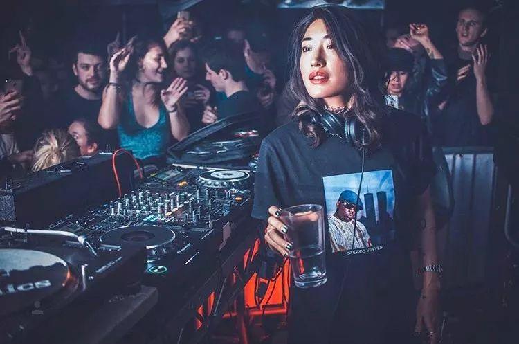 真实力对抗 dj soda!来自德国的韩裔潮流女神peggy gou