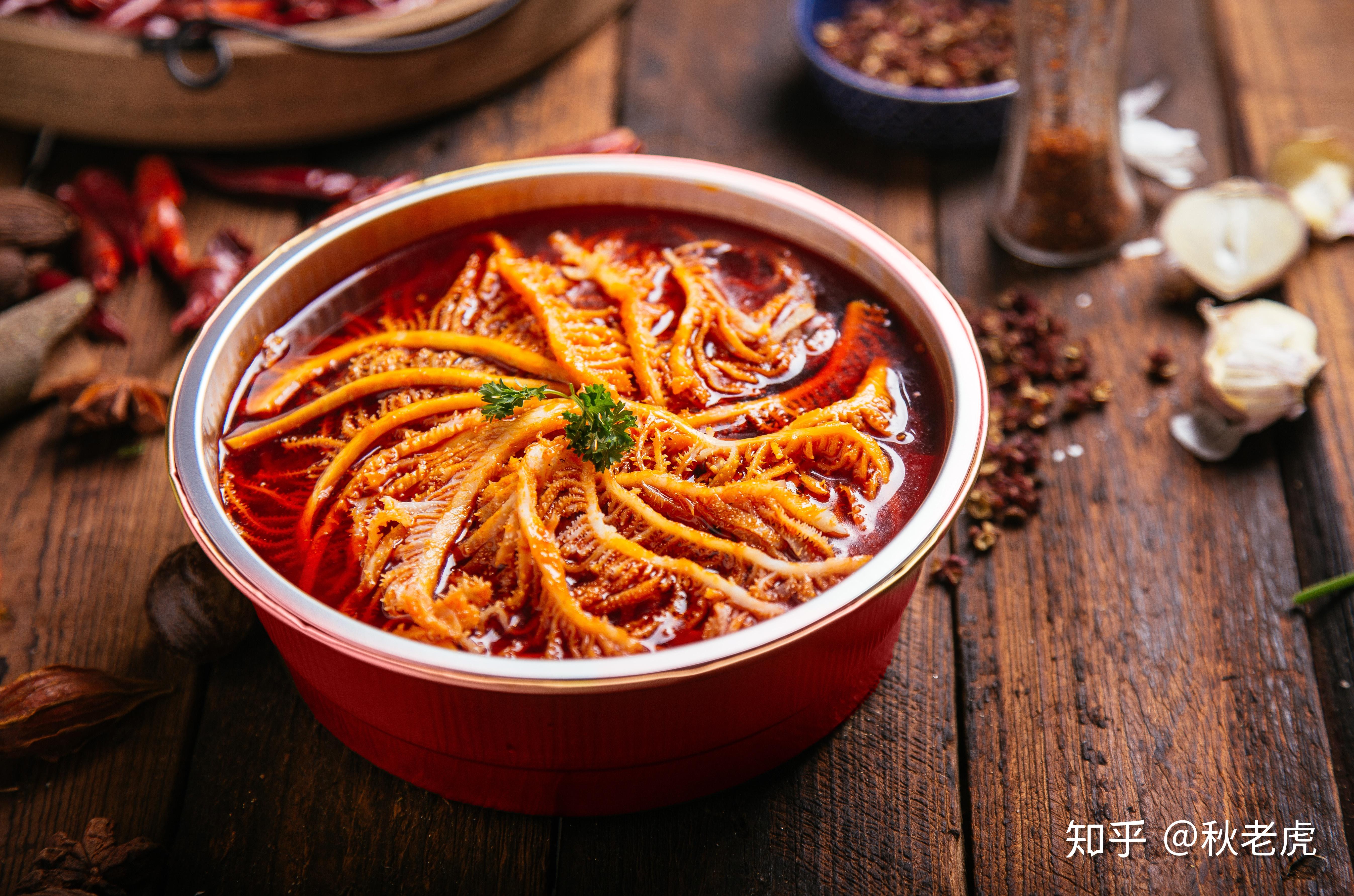 话说有什么能阻挡我爱吃秋老虎家火锅冒菜的这颗心呢?