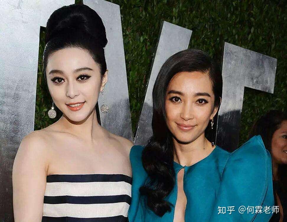 本来心情不错,结果碰到个白妹子,看着两个人的手碰到一起的对比,简直