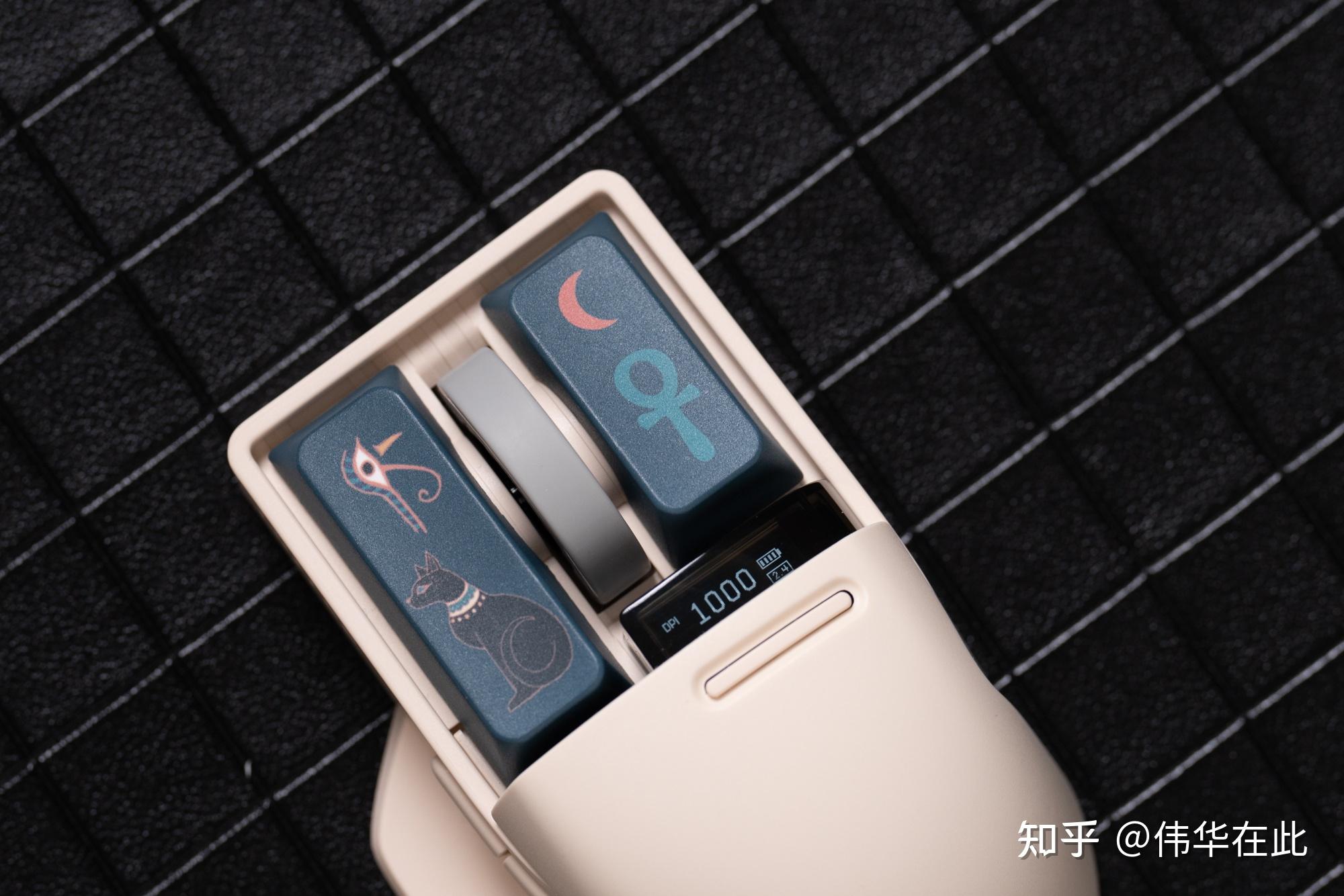 高级的设计感还自带屏幕—洛斐小翘三模无线鼠标 - 知乎