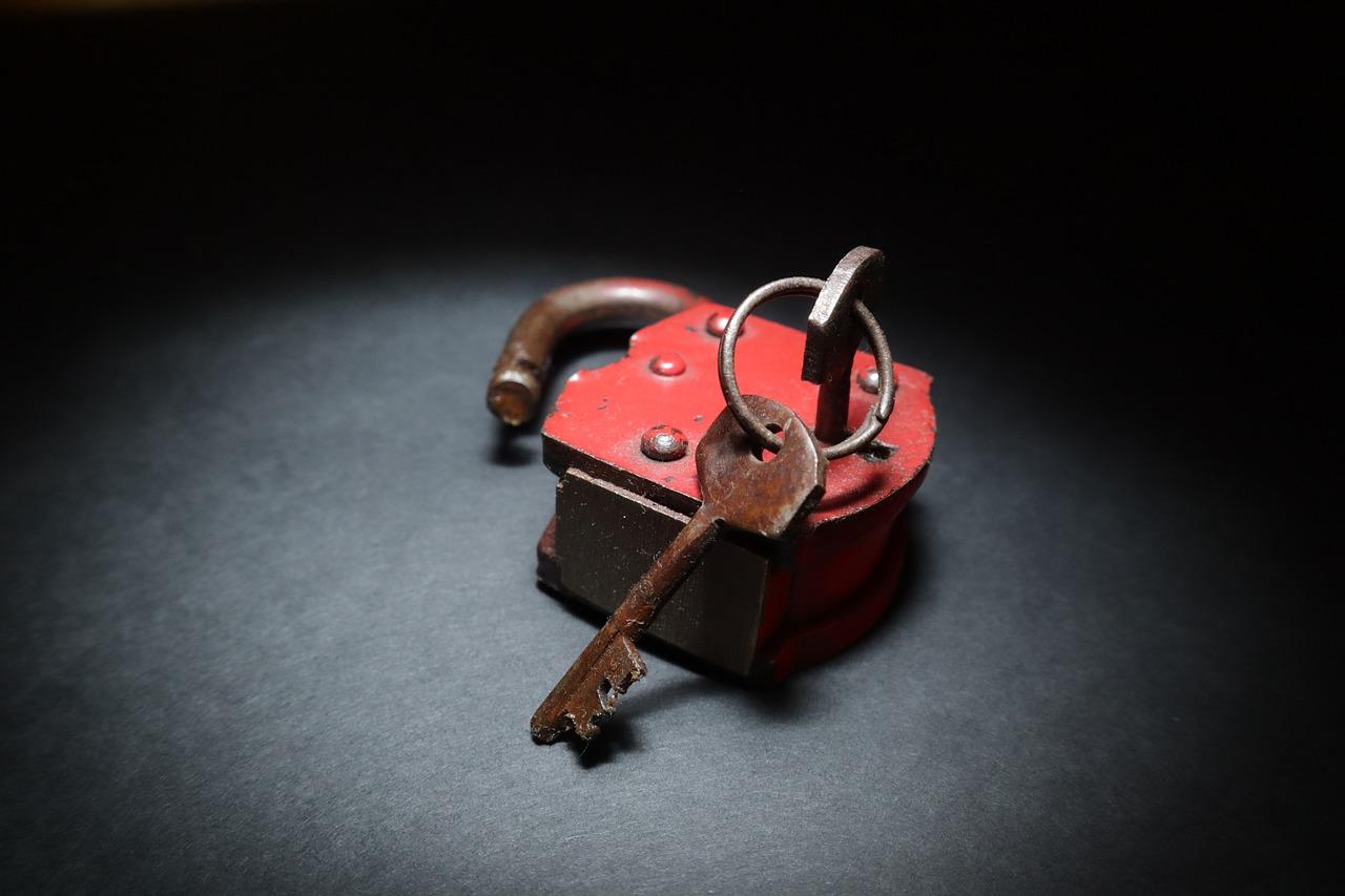 3. 弹子锁解锁步骤