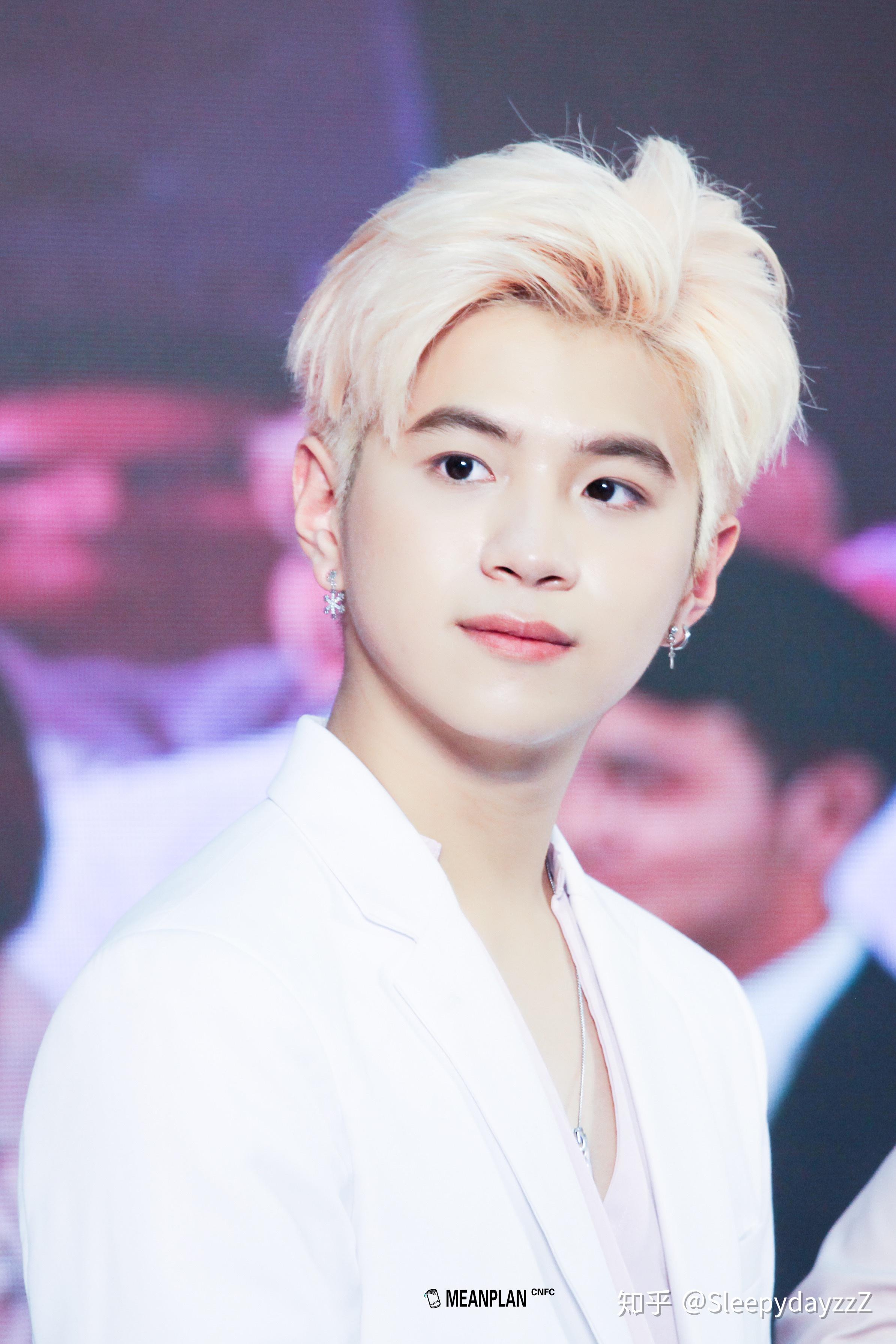 有哪些高颜值的泰国男星