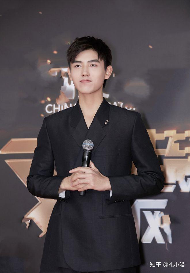 陈飞宇算不算一手好牌打烂了? - 知乎