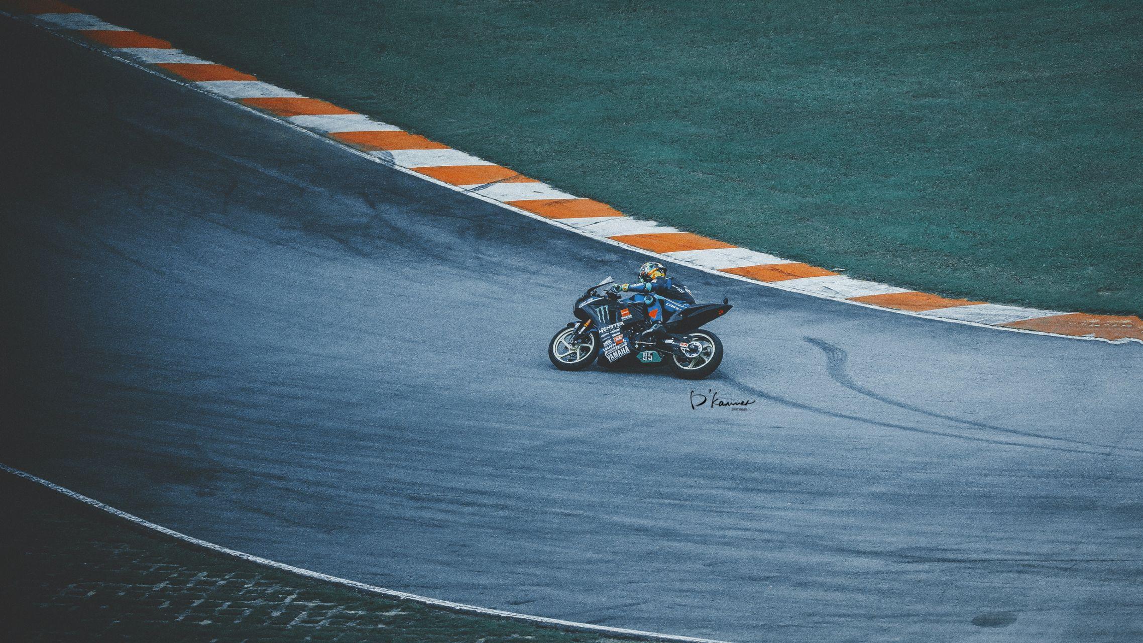 有王一博的绝美手机锁屏么?求! - 知乎