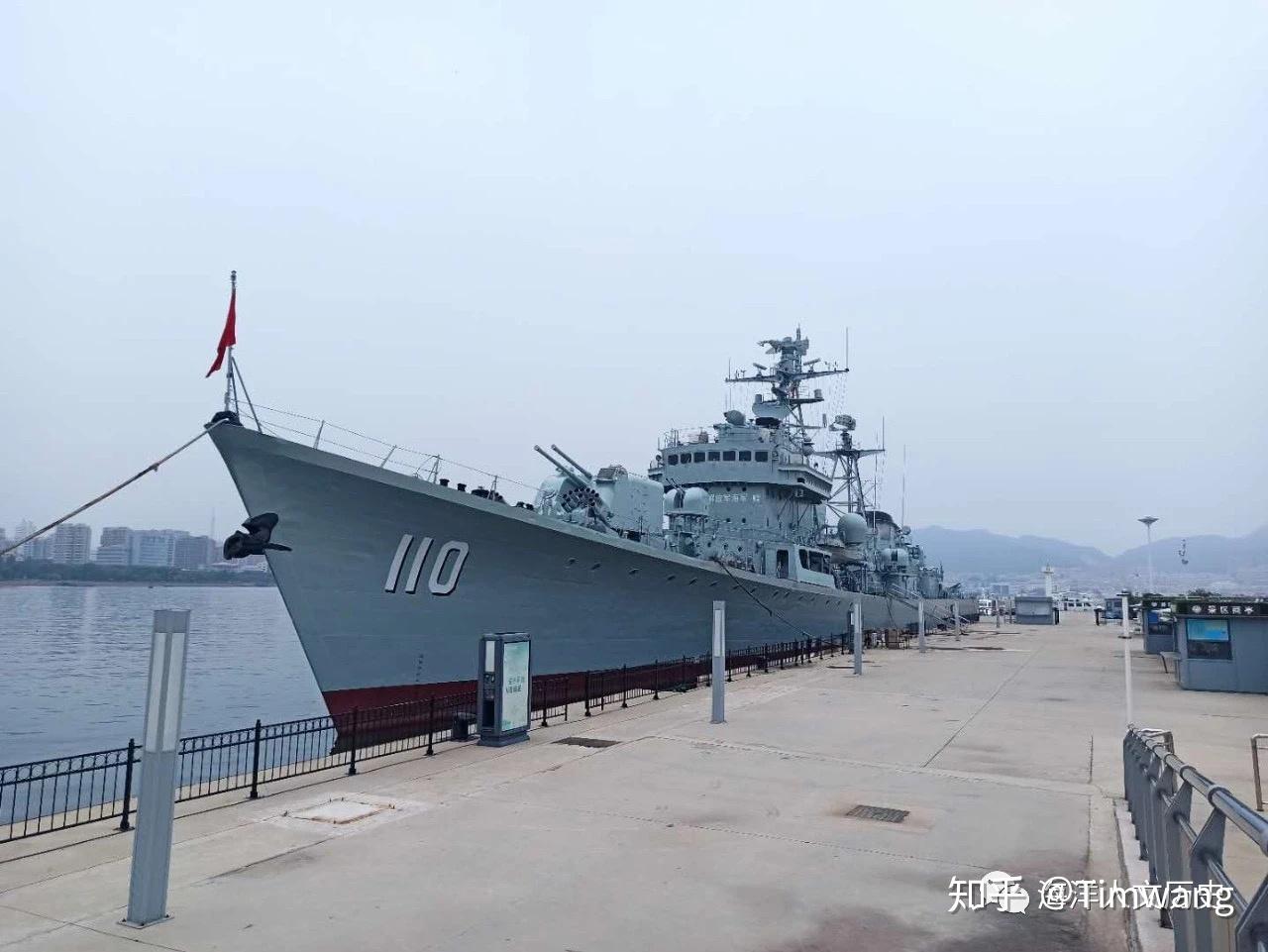 威海25,洪泽湖舰建造年份:1979原产国:中国展示地点:泰州海军文化园26