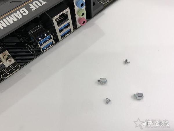 硬盘安装 硬件图解