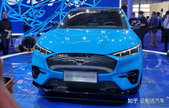 福特mustang mach-e是福特旗下首款纯电动轿跑suv车型,悬挂mustang