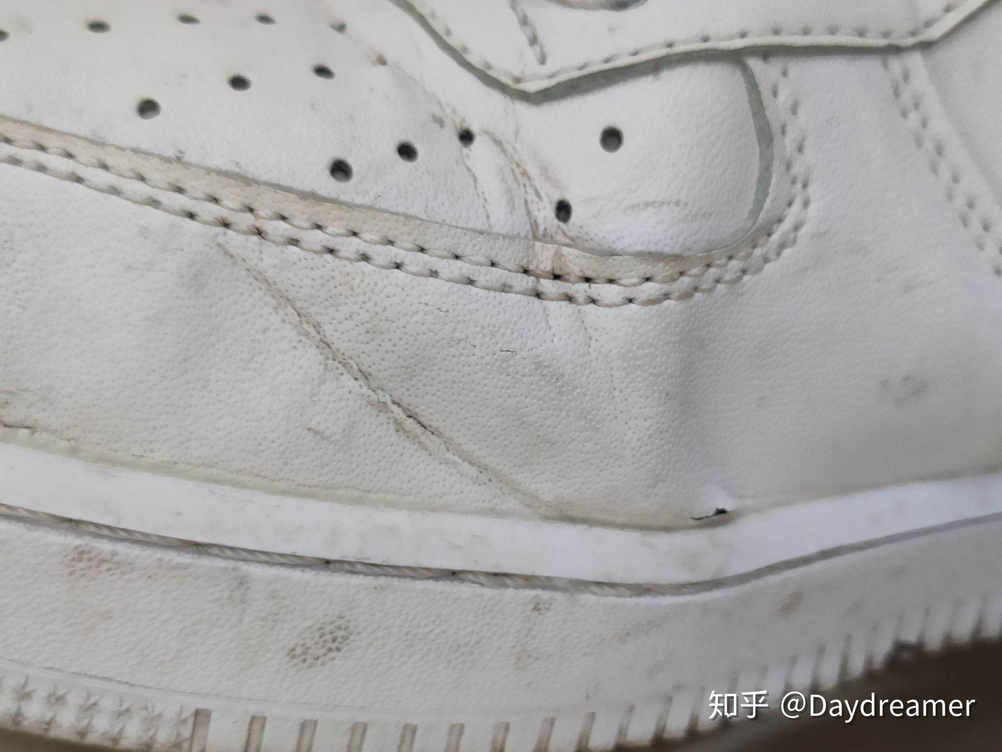 空军一号的皮皱裂怎么办