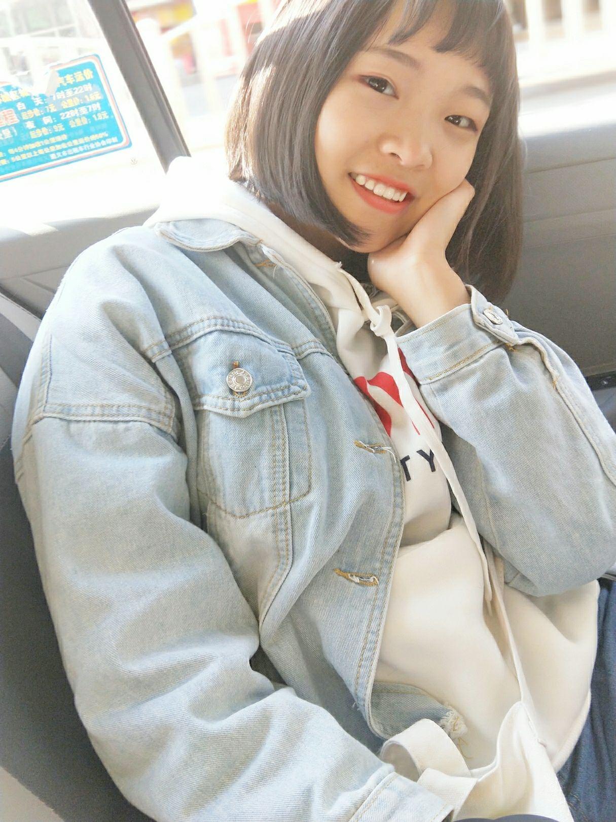 女朋友不好看而且嫌我拍她拍出来的照片不好看,跟我吵架,怎么办?