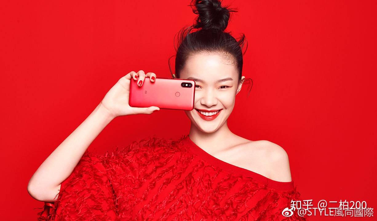 小米6x宣传片里的女模特叫什么