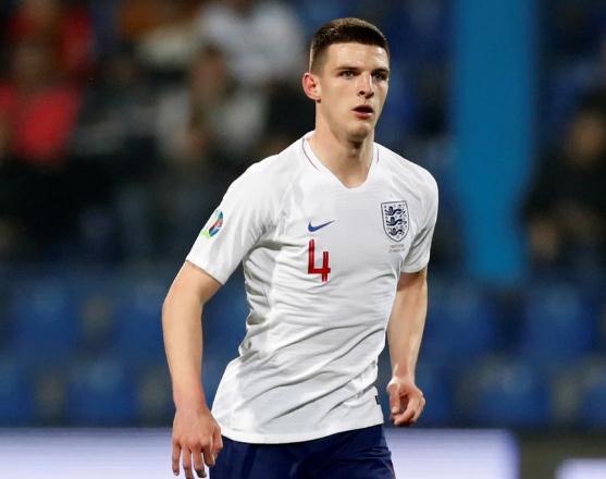 菲利普斯赖斯对决若日尼奥和巴雷拉英格兰和意大利后腰将决战