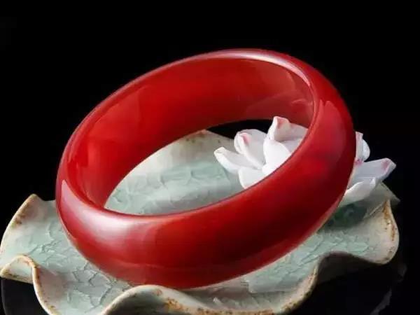 收藏鉴赏】玉髓——独特的美，征服大众- 知乎