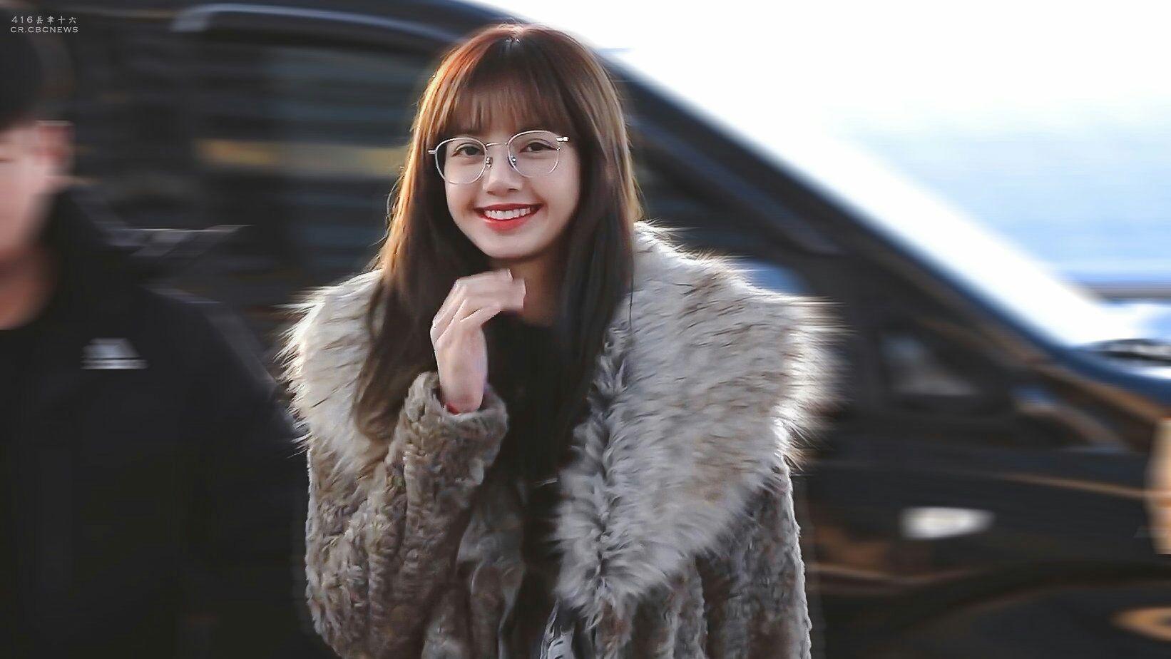 为什么都喜欢black pink的lisa? - 知乎