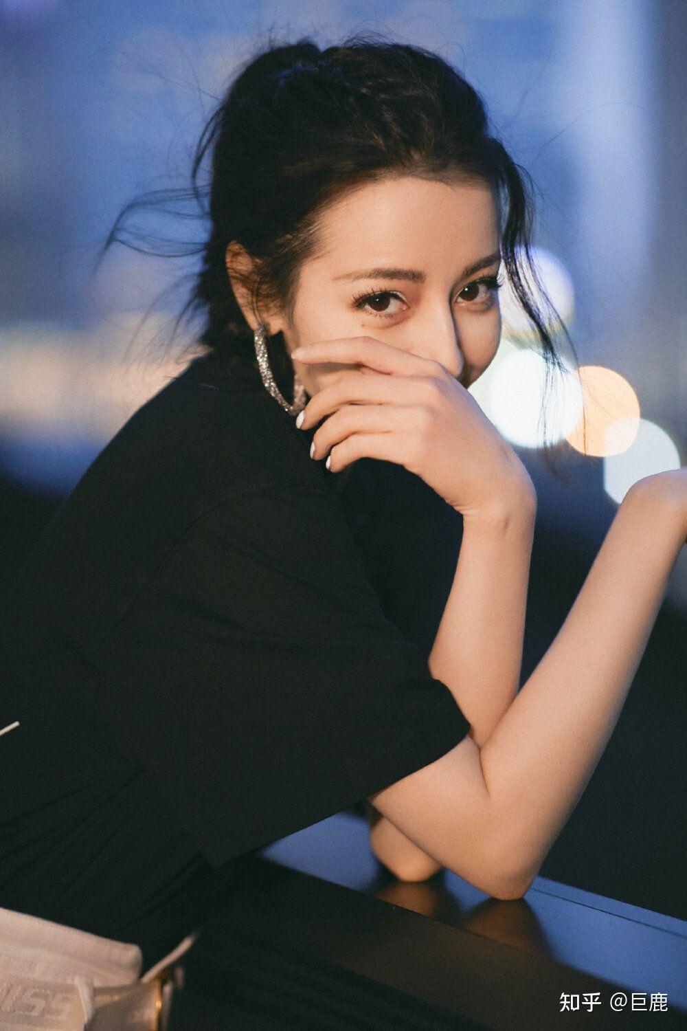 男朋友喜欢迪丽热巴怎么办?