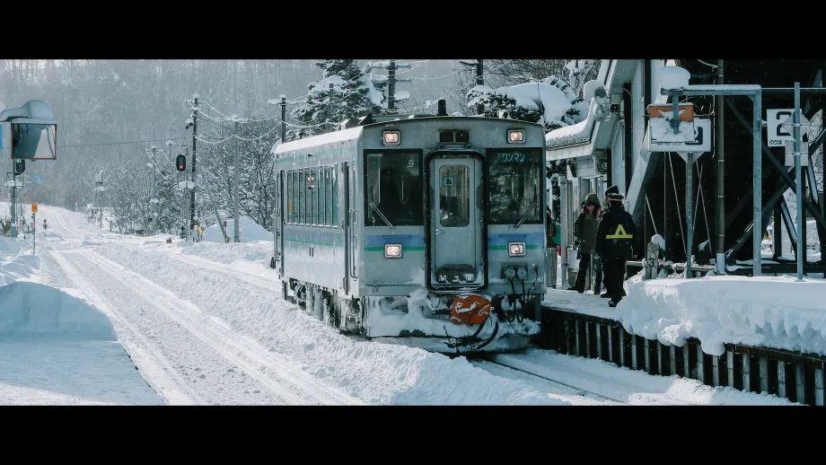 雪国列车 摄影师 fuji藤井树 - 知乎