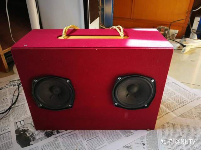 闲着无事,自己动手制作纸盒音箱玩,没想到效果还不错