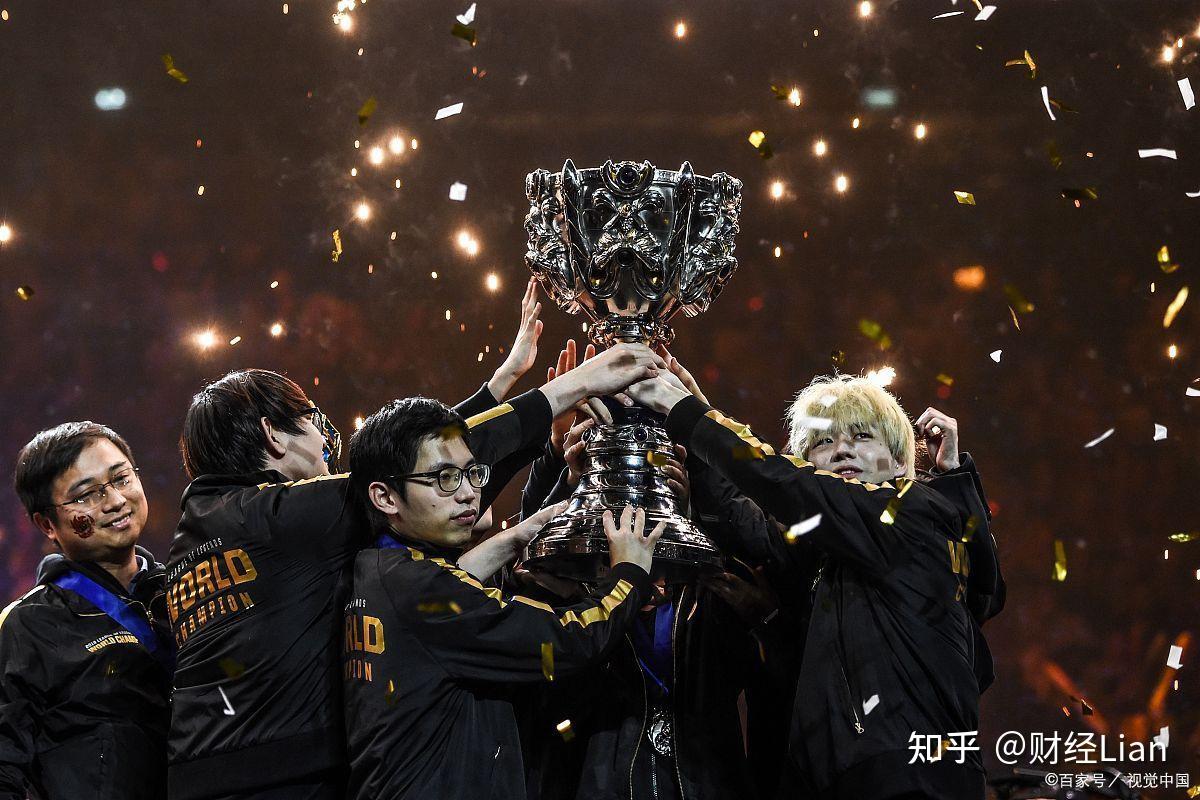 The 29 most powerful photos from the 2018 League of Legends World ...