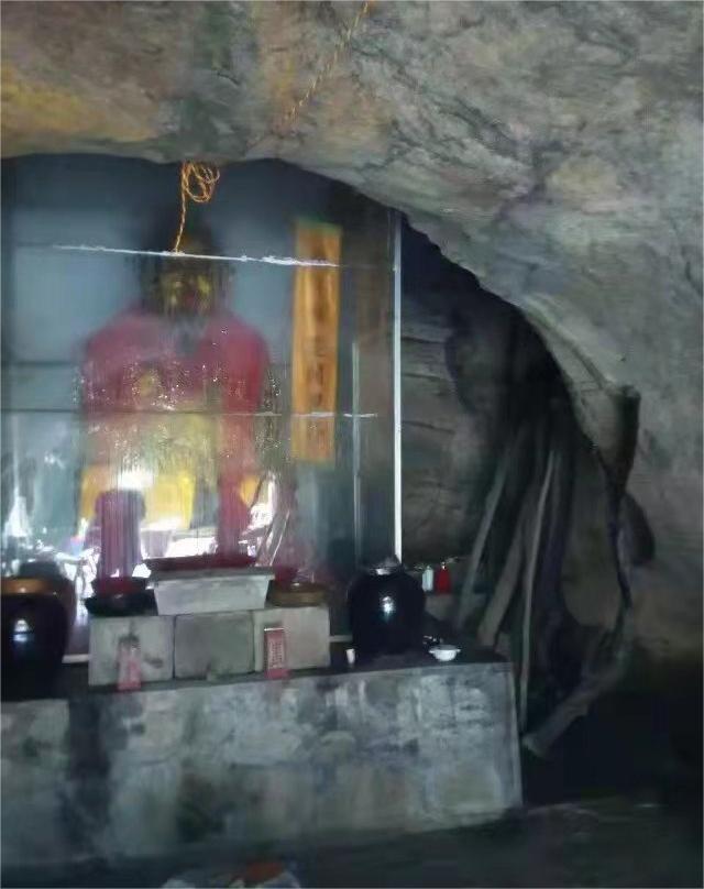 探秘鬼谷子洞,拜学武当拳剑