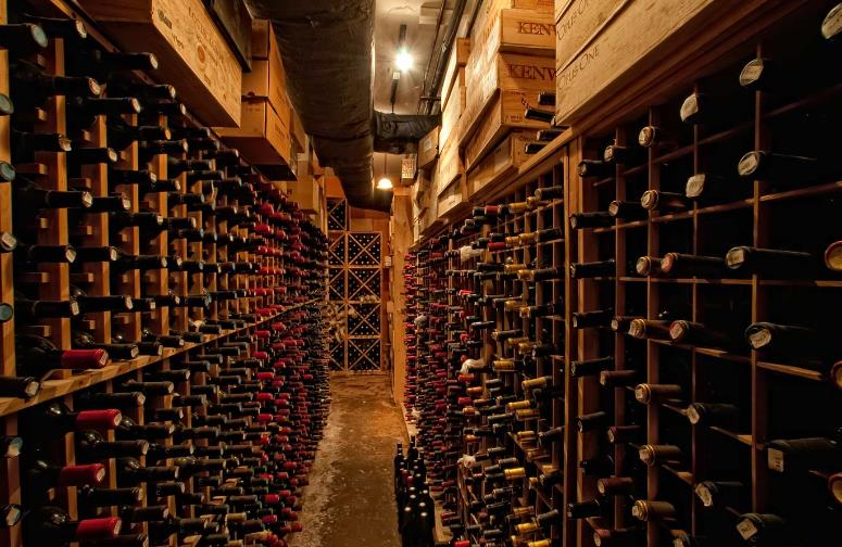 探秘威士忌酒窖它们在这里沉睡和生长