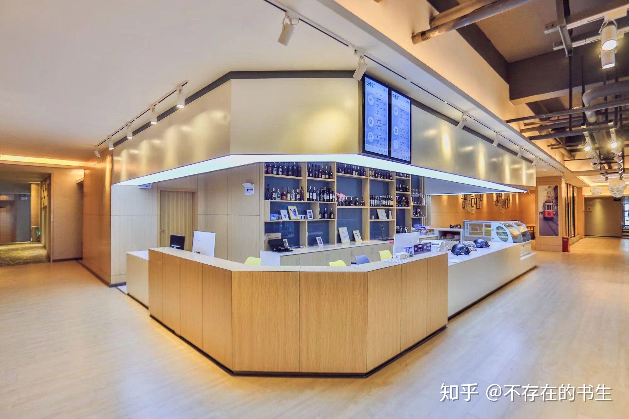 日本那种可住宿网吧在中国有没有机会实现? - 知乎