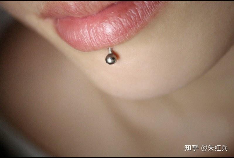 刺激感加大做好也不是件容易的事男性阴经入珠手术是按照一颗珠子的