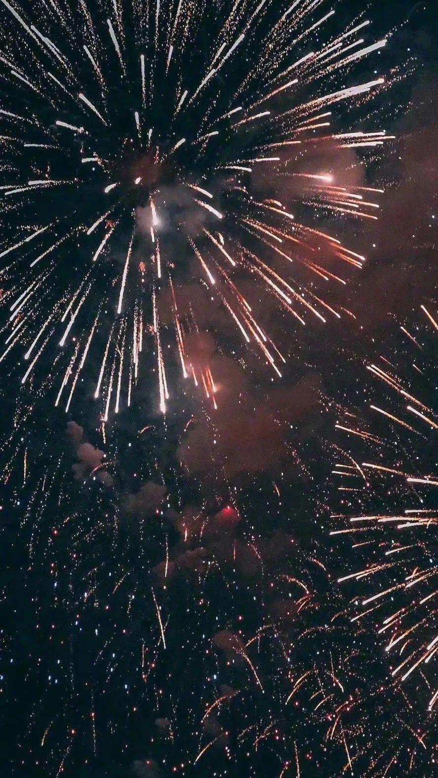 你有哪些压箱好看的壁纸图片