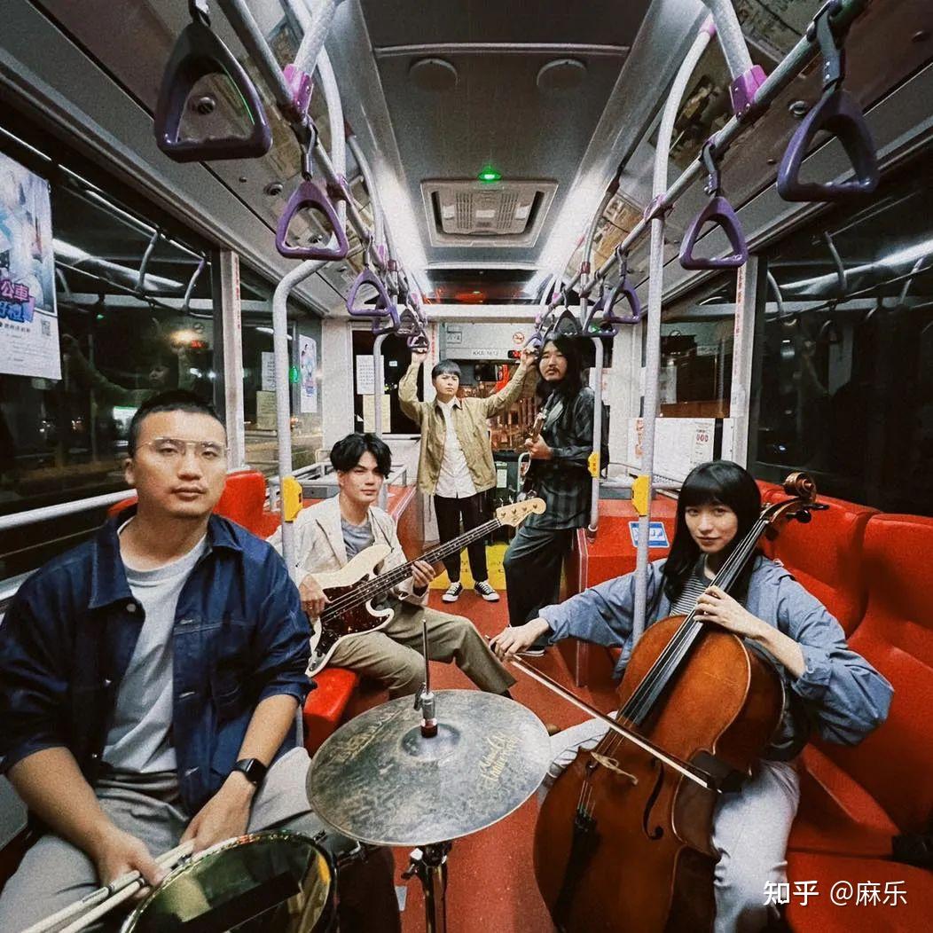 老王乐队七年总结:以人为镜,可以明得失 #麻乐音乐专访 - 知乎