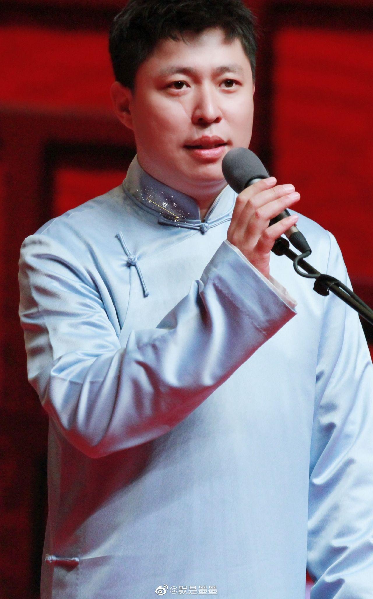 为什么李鹤东和哥哥李云杰长得不像呢是因为哥哥胖胖的吗