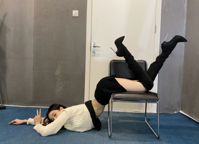 瘦但是肚子凸 v2-a467e3ccb5387cb213754011cfc83e84_r.jpg