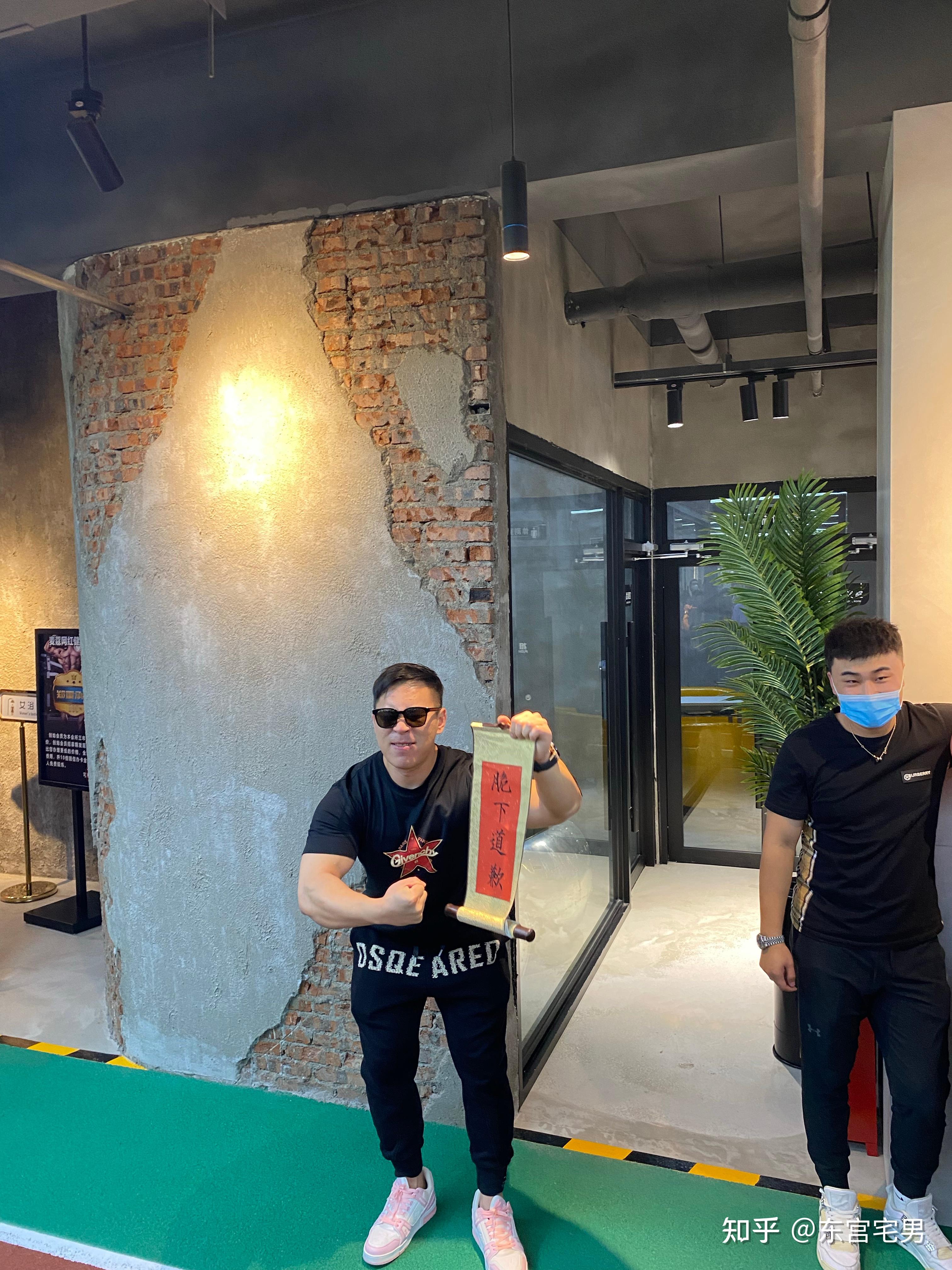 王依安在中国健美是什么水平他曾有过哪些经历