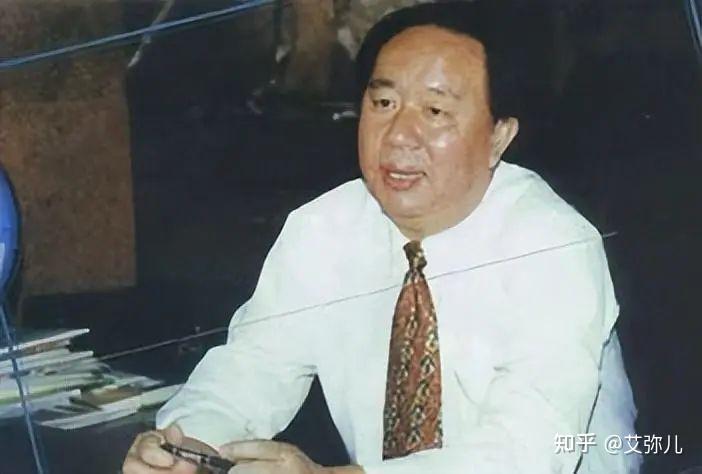 “倒爷鼻祖”牟其中：用罐头换飞机净赚1个亿，如今帮人实现梦想 - 知乎