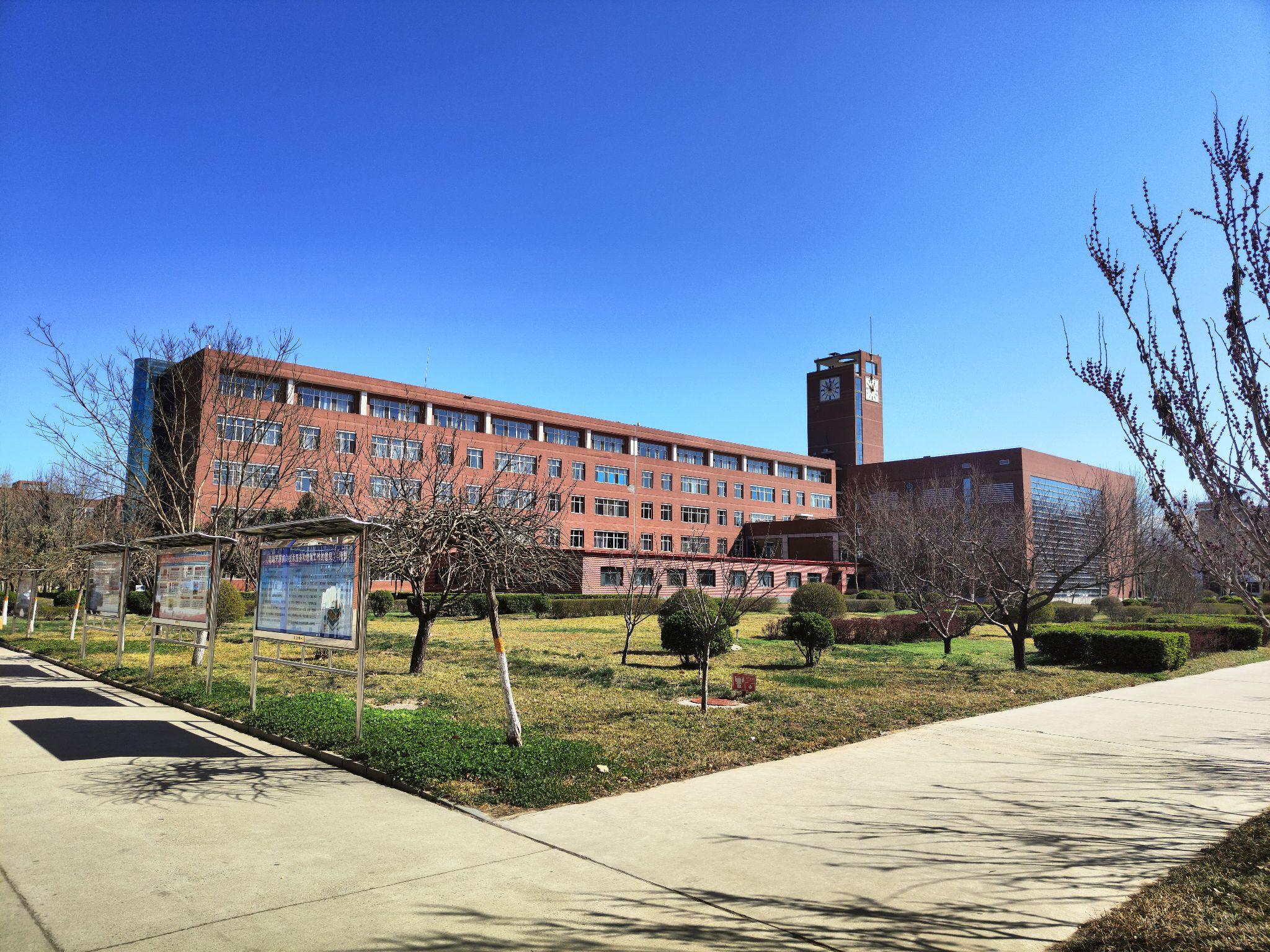 河北政法职业学院怎么样啊? - 知乎