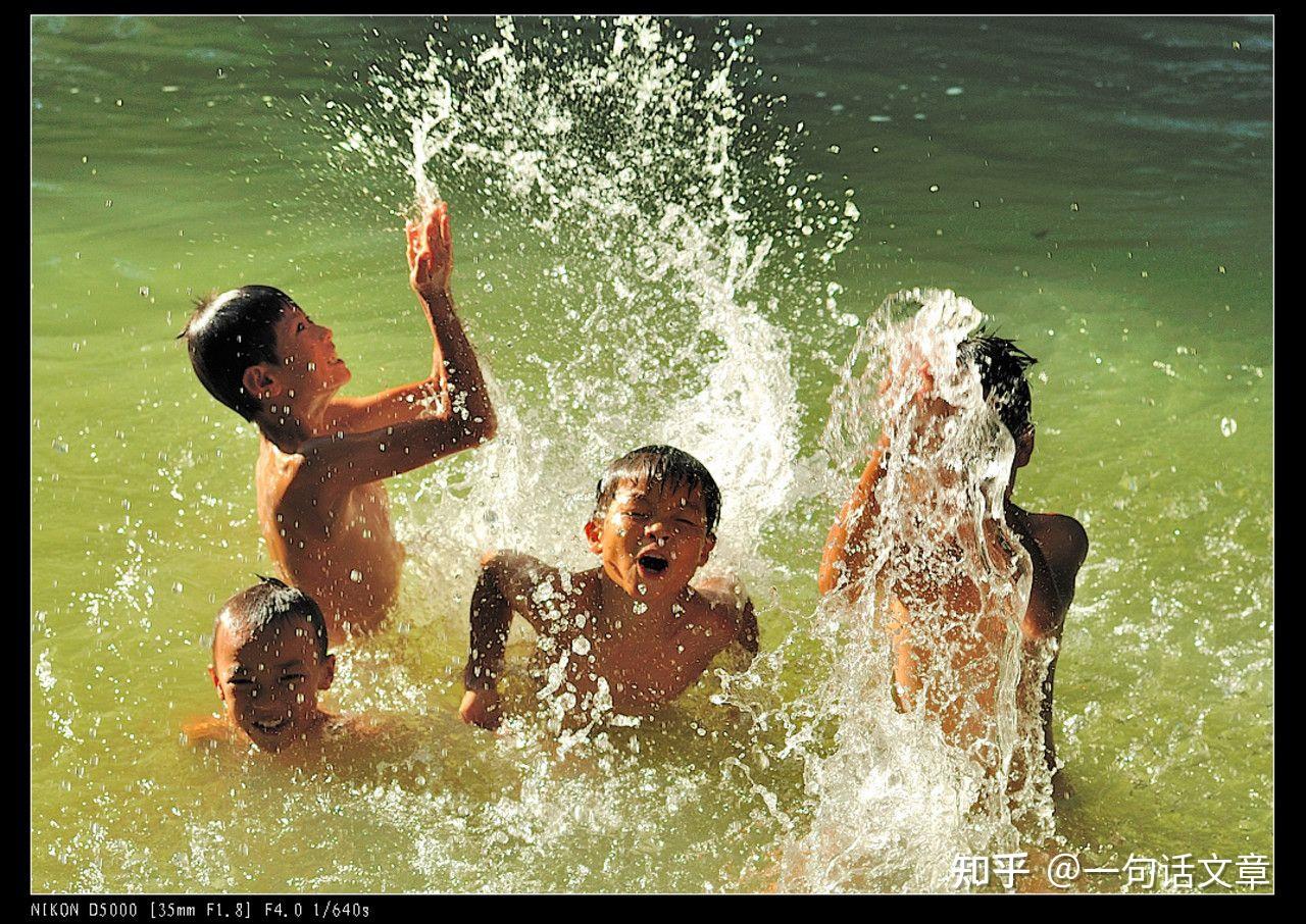 小东老总说:"不能这么说,我是拿一个痛苦的童年换得现在的光鲜亮丽,但