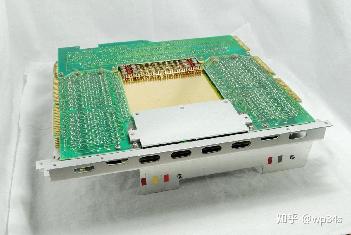 电与磁的极致艺术~1968年的HP9100A晶体管计算器(机)-2