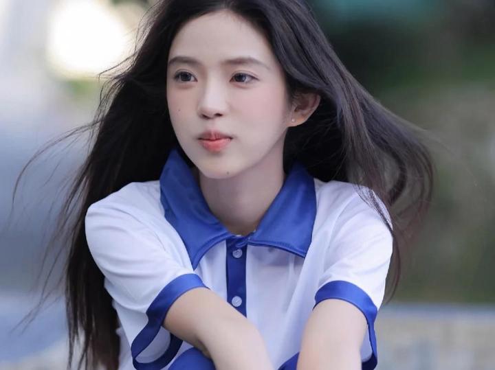 初中女生怎样搭配衣服?时尚小达人教你青春无敌搭配法则! - 知乎