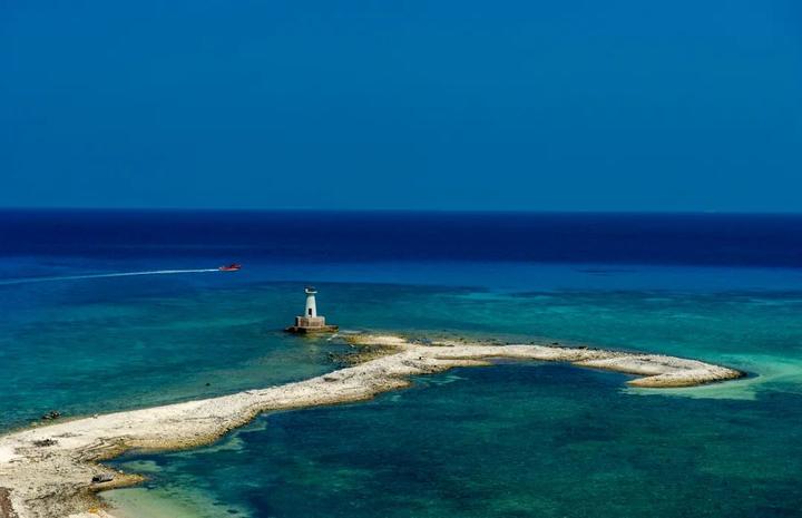 v2-a4ded886df392f50277c0b754d435e30_720w