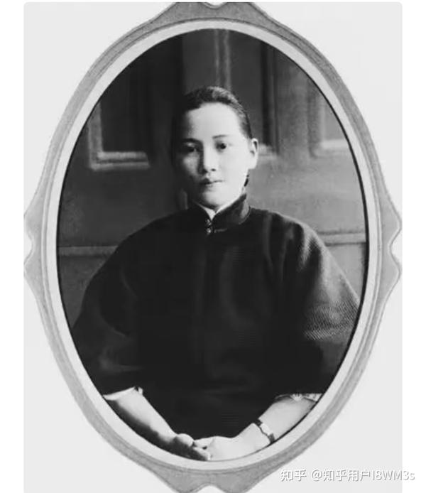 55年卫立煌回国,6位元帅20多位高官排队请他吃饭,他有多厉害? 知乎