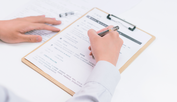 怎么当网店客服 v2-a4ea19d10ded5068ecd873435d82327d_1440w.jpg?source=172ae18b