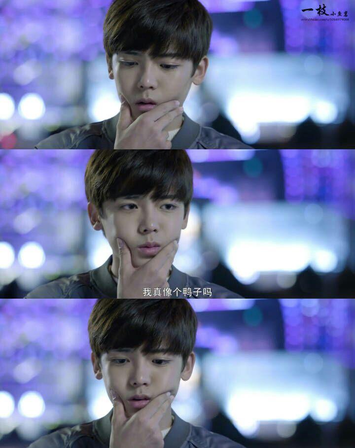 如何评价侯明昊、周雨彤在网络剧《寒武纪》的表现?-如何评价侯明昊,周雨彤在一起了