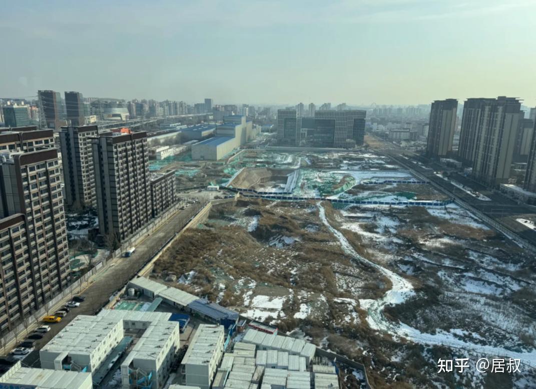两会信号明确:2026年楼市走向明牌了,这次很直白! - 知乎