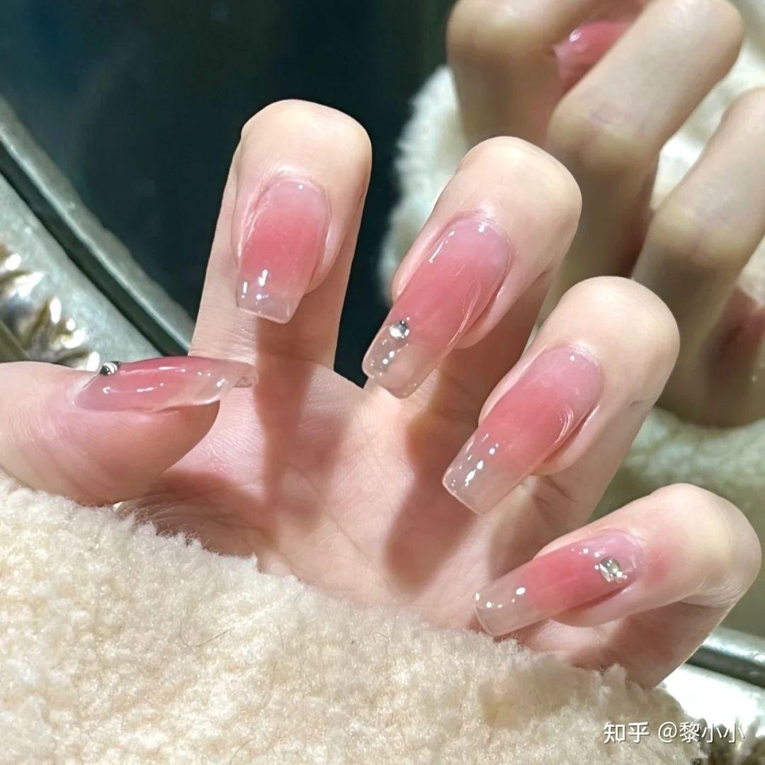 大家怎么看初中生做美甲? - 知乎