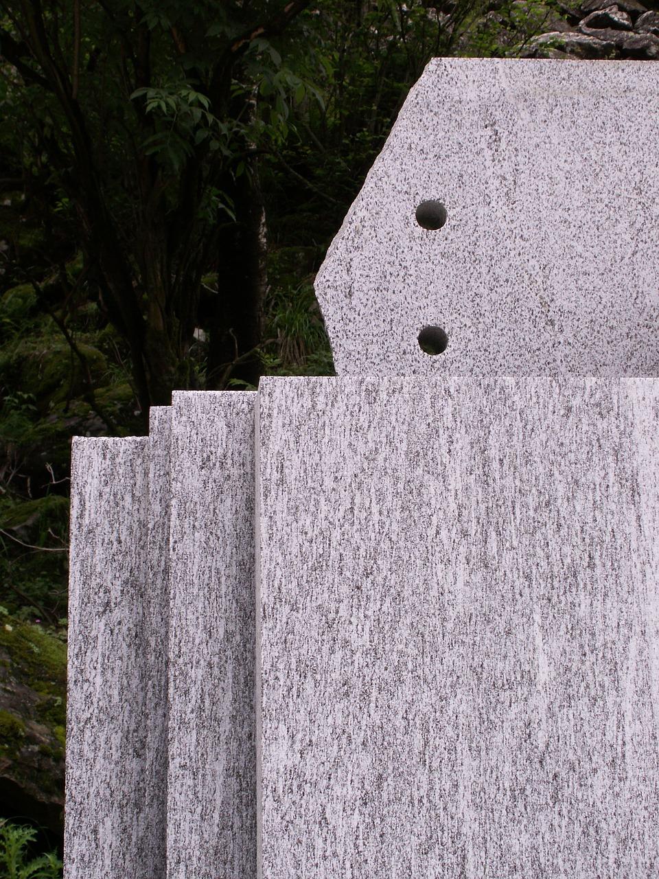 3. 丁字湾岩矿分布