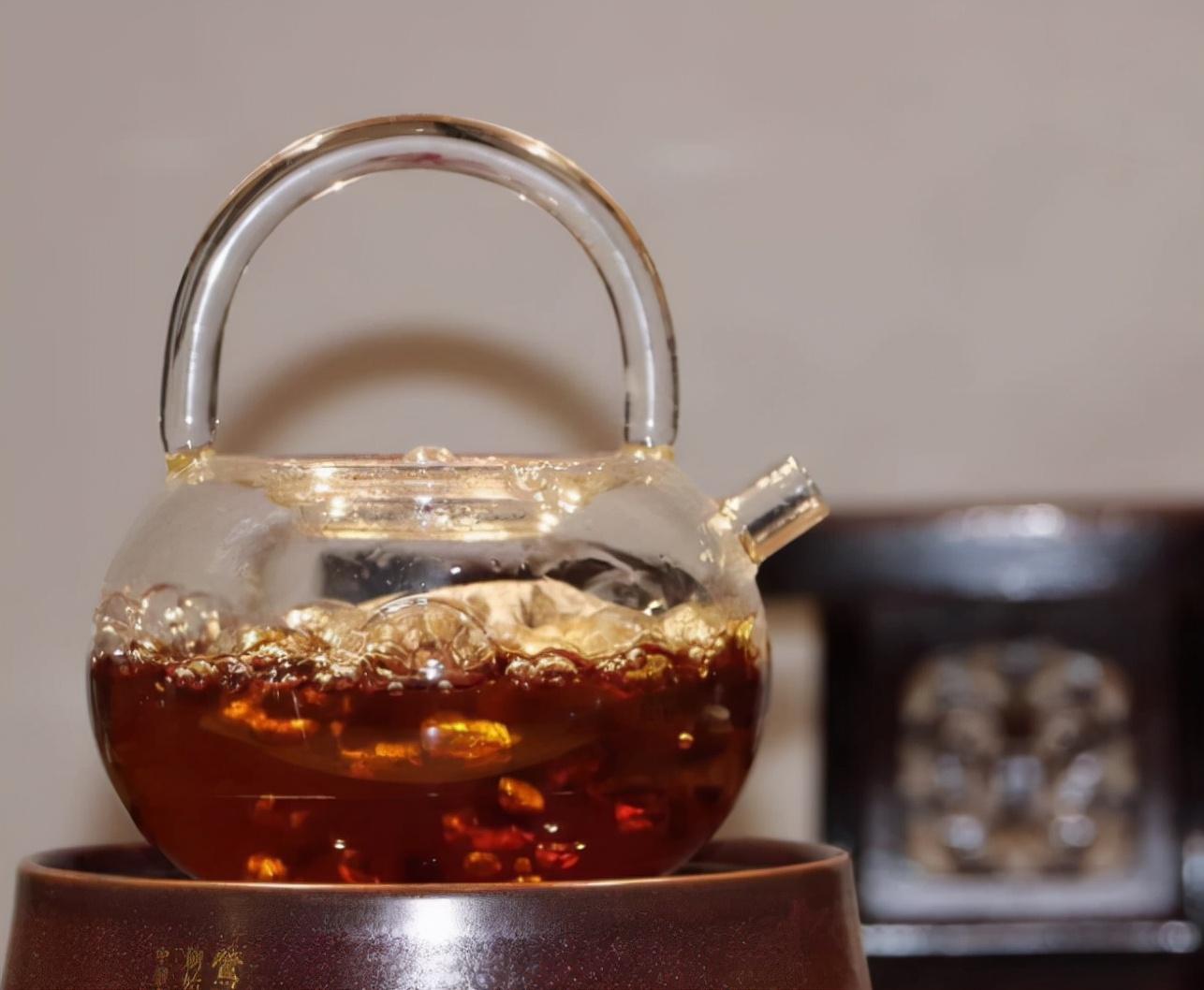 正确煮白茶的第一步从学会选茶开始