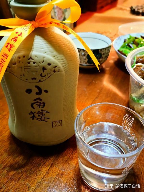 再到"川酒小金花",这可不是一件容易的事情,当然,这也是因为小角楼的