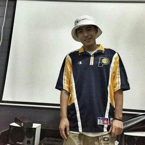 从核工厂中出产的刘聪二十年后成了中文说唱核爆的燃料
